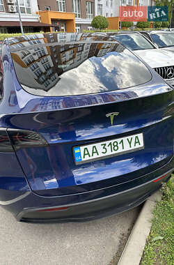 Позашляховик / Кросовер Tesla Model Y 2021 в Києві