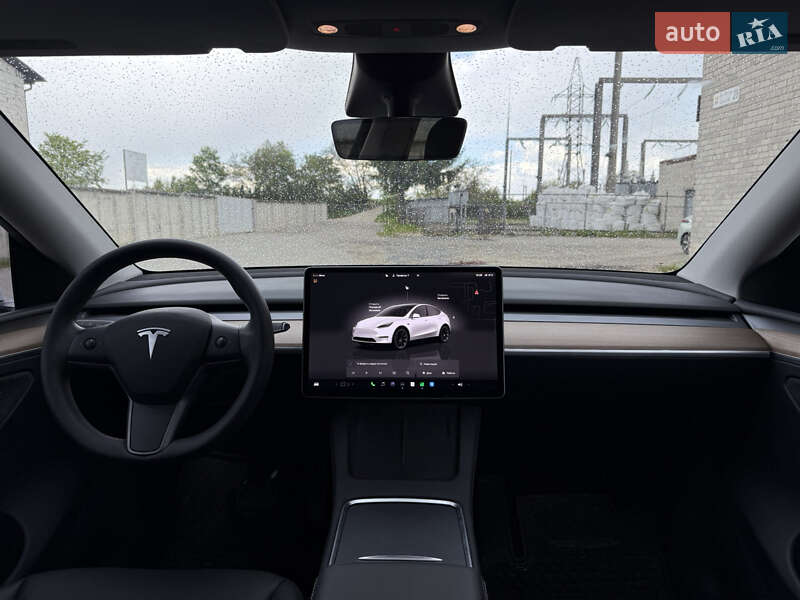 Внедорожник / Кроссовер Tesla Model Y 2023 в Тернополе