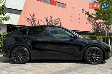Внедорожник / Кроссовер Tesla Model Y 2023 в 