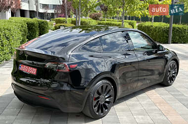 Внедорожник / Кроссовер Tesla Model Y 2023 в 
