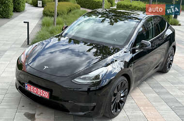 Внедорожник / Кроссовер Tesla Model Y 2023 в 