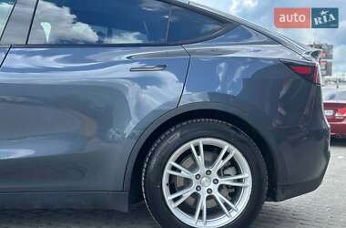 Внедорожник / Кроссовер Tesla Model Y 2020 в 
