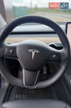 Внедорожник / Кроссовер Tesla Model Y 2022 в 