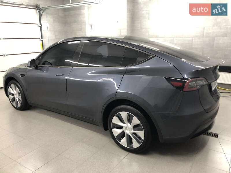 Внедорожник / Кроссовер Tesla Model Y 2020 в Ивано-Франковске
