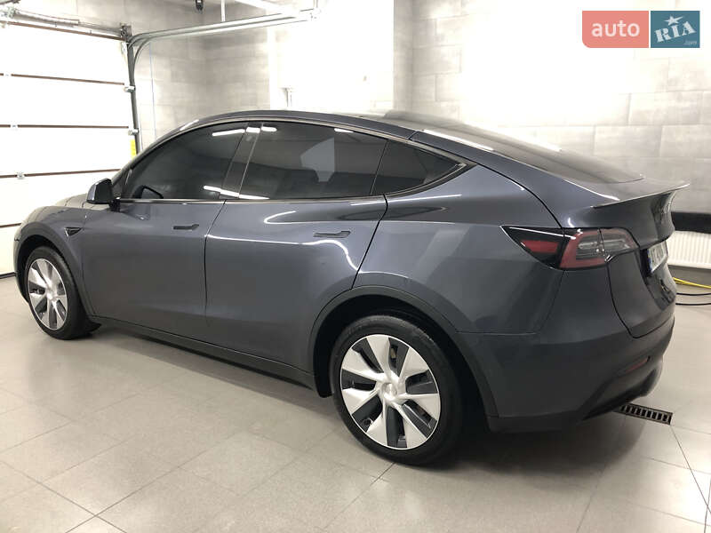 Внедорожник / Кроссовер Tesla Model Y 2020 в Ивано-Франковске