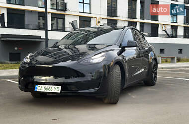Позашляховик / Кросовер Tesla Model Y 2021 в 