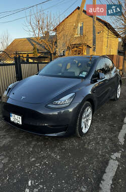 Позашляховик / Кросовер Tesla Model Y 2020 в Чернівцях