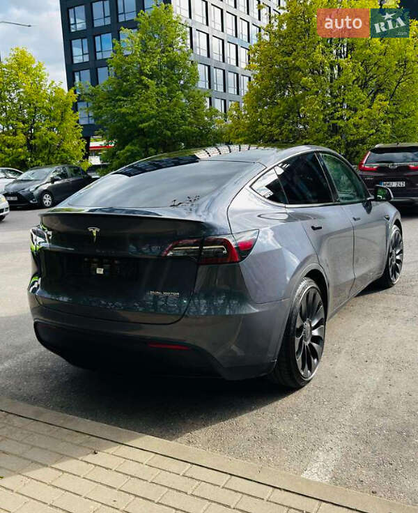 Внедорожник / Кроссовер Tesla Model Y 2022 в Тернополе