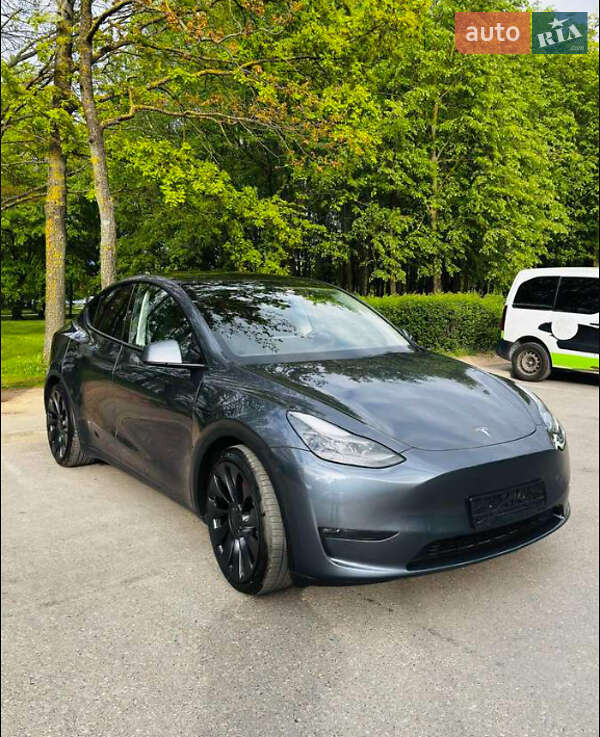 Внедорожник / Кроссовер Tesla Model Y 2022 в Тернополе