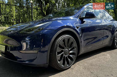 Внедорожник / Кроссовер Tesla Model Y 2022 в 