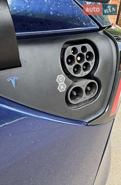 Позашляховик / Кросовер Tesla Model Y 2022 в 