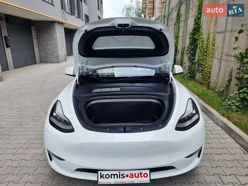 Позашляховик / Кросовер Tesla Model Y 2021 в Хмельницькому