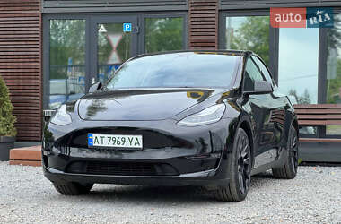 Внедорожник / Кроссовер Tesla Model Y 2021 в 