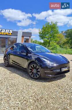 Внедорожник / Кроссовер Tesla Model Y 2022 в 
