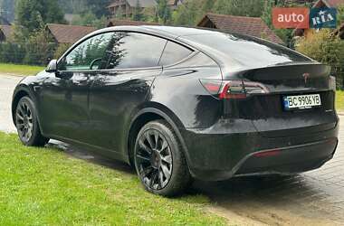 Позашляховик / Кросовер Tesla Model Y 2021 в 