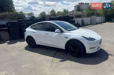 Внедорожник / Кроссовер Tesla Model Y 2022 в 