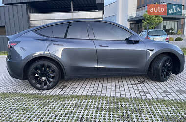 Внедорожник / Кроссовер Tesla Model Y 2022 в 