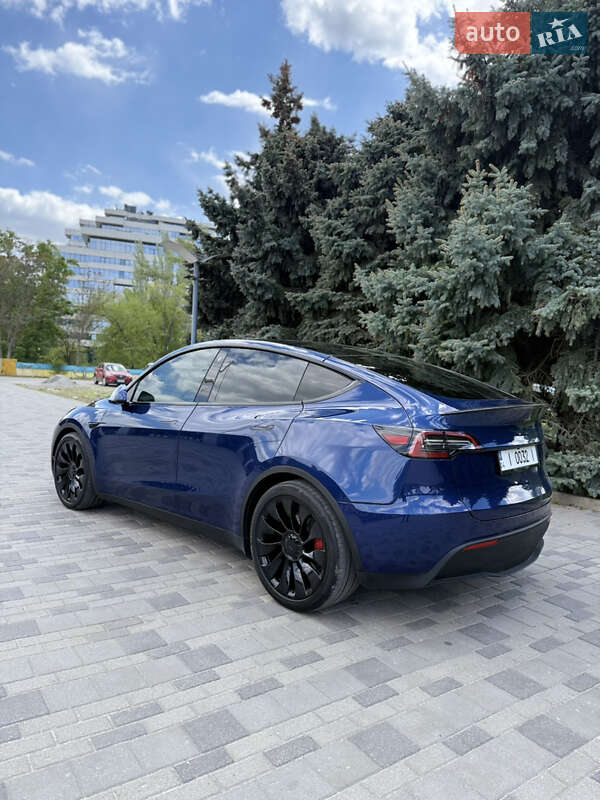 Позашляховик / Кросовер Tesla Model Y 2022 в Дніпрі