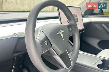 Внедорожник / Кроссовер Tesla Model Y 2023 в 