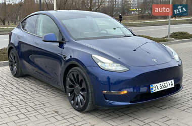 Позашляховик / Кросовер Tesla Model Y 2021 в Хмельницькому
