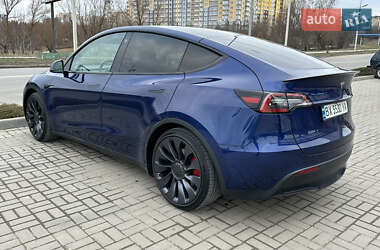 Внедорожник / Кроссовер Tesla Model Y 2021 в 