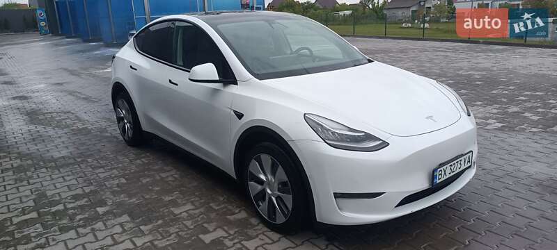 Позашляховик / Кросовер Tesla Model Y 2022 в 