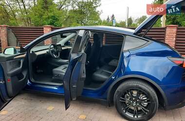 Внедорожник / Кроссовер Tesla Model Y 2023 в 