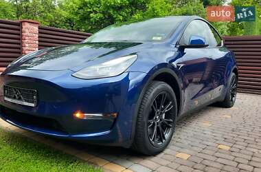 Внедорожник / Кроссовер Tesla Model Y 2023 в Ивано-Франковске