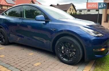 Внедорожник / Кроссовер Tesla Model Y 2023 в 