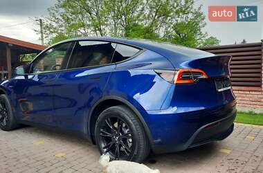 Внедорожник / Кроссовер Tesla Model Y 2023 в 