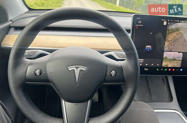 Позашляховик / Кросовер Tesla Model Y 2022 в 