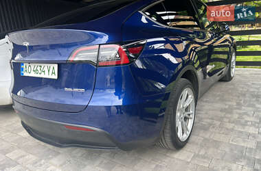 Позашляховик / Кросовер Tesla Model Y 2022 в 