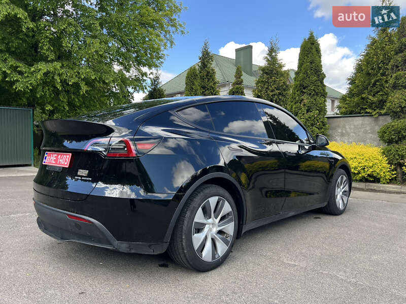 Внедорожник / Кроссовер Tesla Model Y 2024 в Цумани