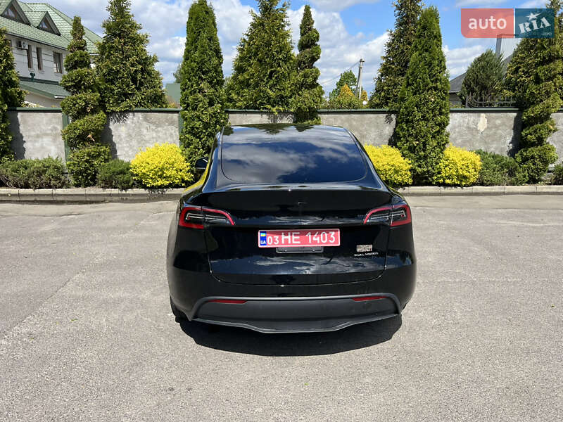 Внедорожник / Кроссовер Tesla Model Y 2024 в Цумани
