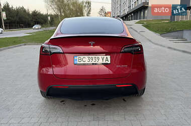 Внедорожник / Кроссовер Tesla Model Y 2021 в 