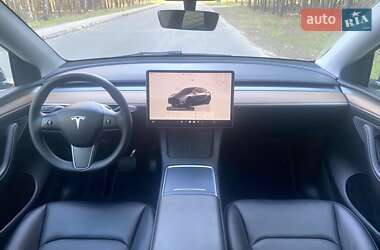 Позашляховик / Кросовер Tesla Model Y 2023 в 