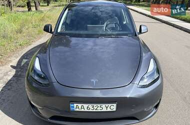 Позашляховик / Кросовер Tesla Model Y 2023 в 