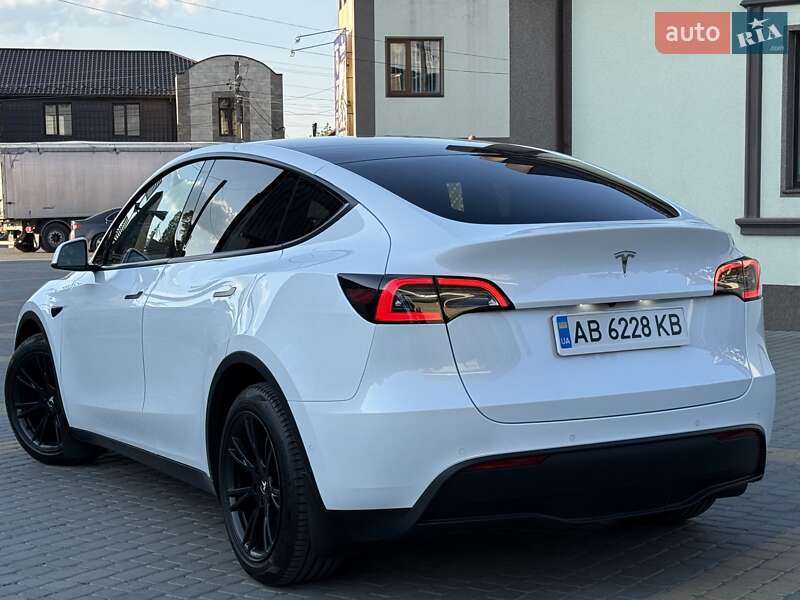 Внедорожник / Кроссовер Tesla Model Y 2021 в Виннице