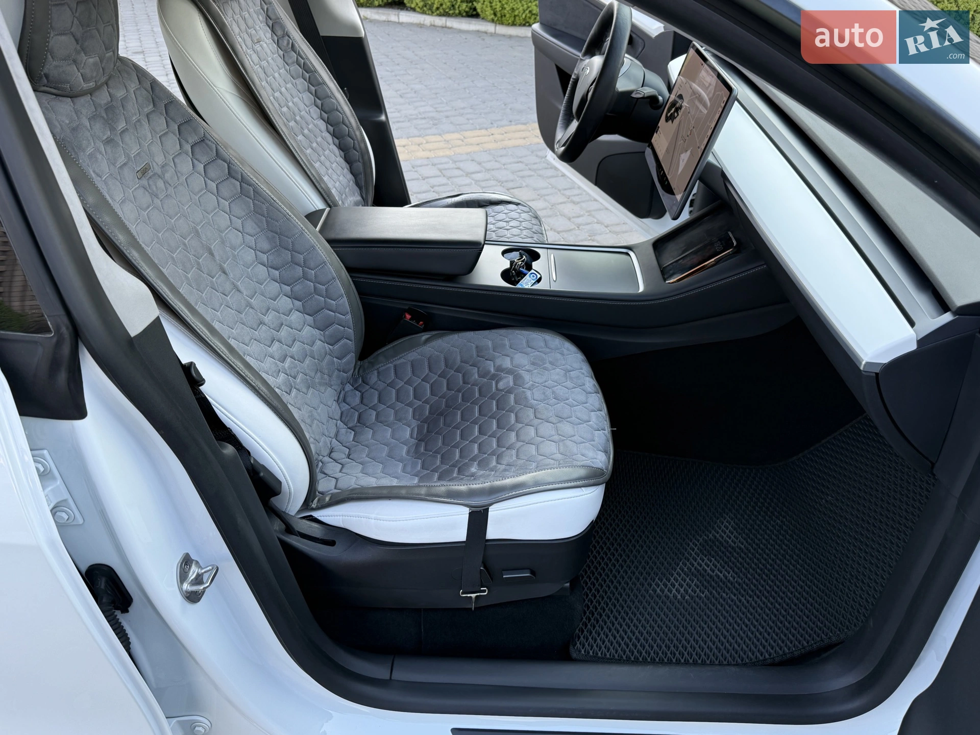2021 Tesla Model Y - мініатюра 14