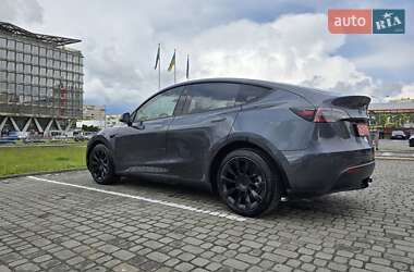 Внедорожник / Кроссовер Tesla Model Y 2022 в 