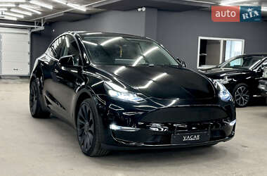 Внедорожник / Кроссовер Tesla Model Y 2021 в 