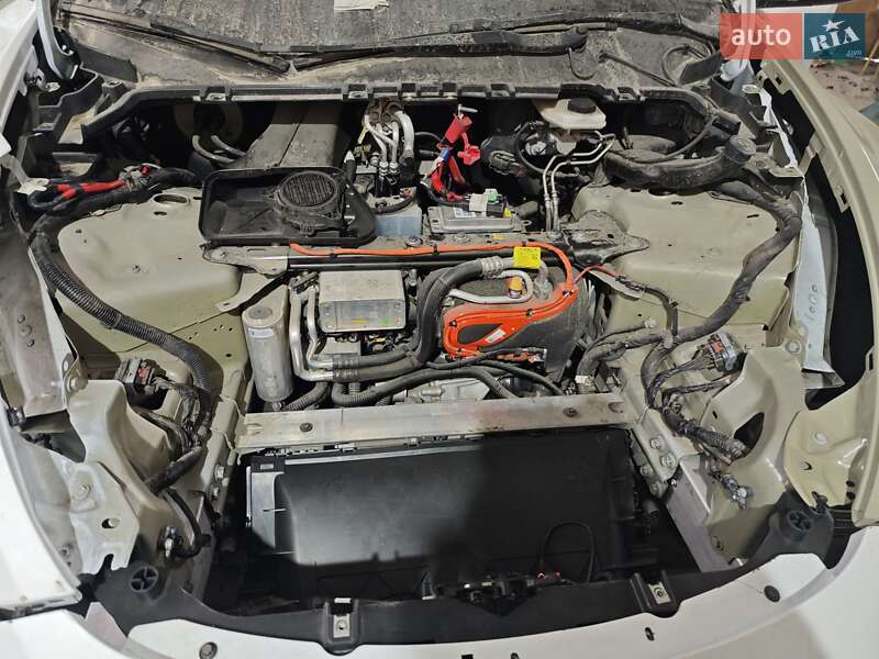 Внедорожник / Кроссовер Tesla Model Y 2022 в Киеве