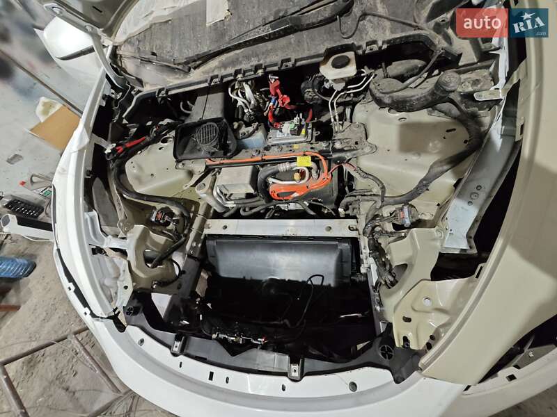 Внедорожник / Кроссовер Tesla Model Y 2022 в Киеве