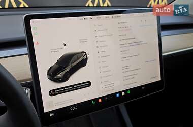 Внедорожник / Кроссовер Tesla Model Y 2021 в 