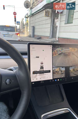 Внедорожник / Кроссовер Tesla Model Y 2022 в 