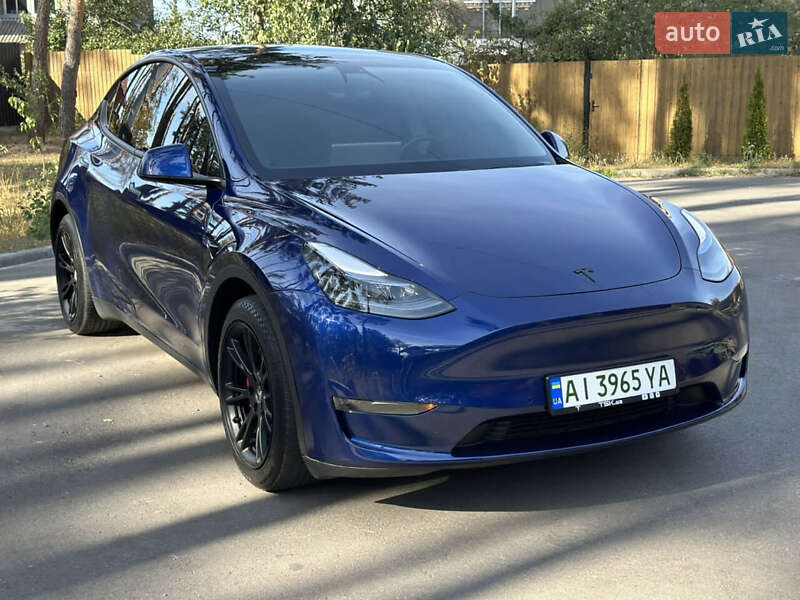 Внедорожник / Кроссовер Tesla Model Y 2020 в Киеве