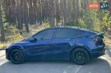 Внедорожник / Кроссовер Tesla Model Y 2020 в 