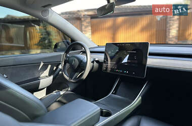 Внедорожник / Кроссовер Tesla Model Y 2020 в 