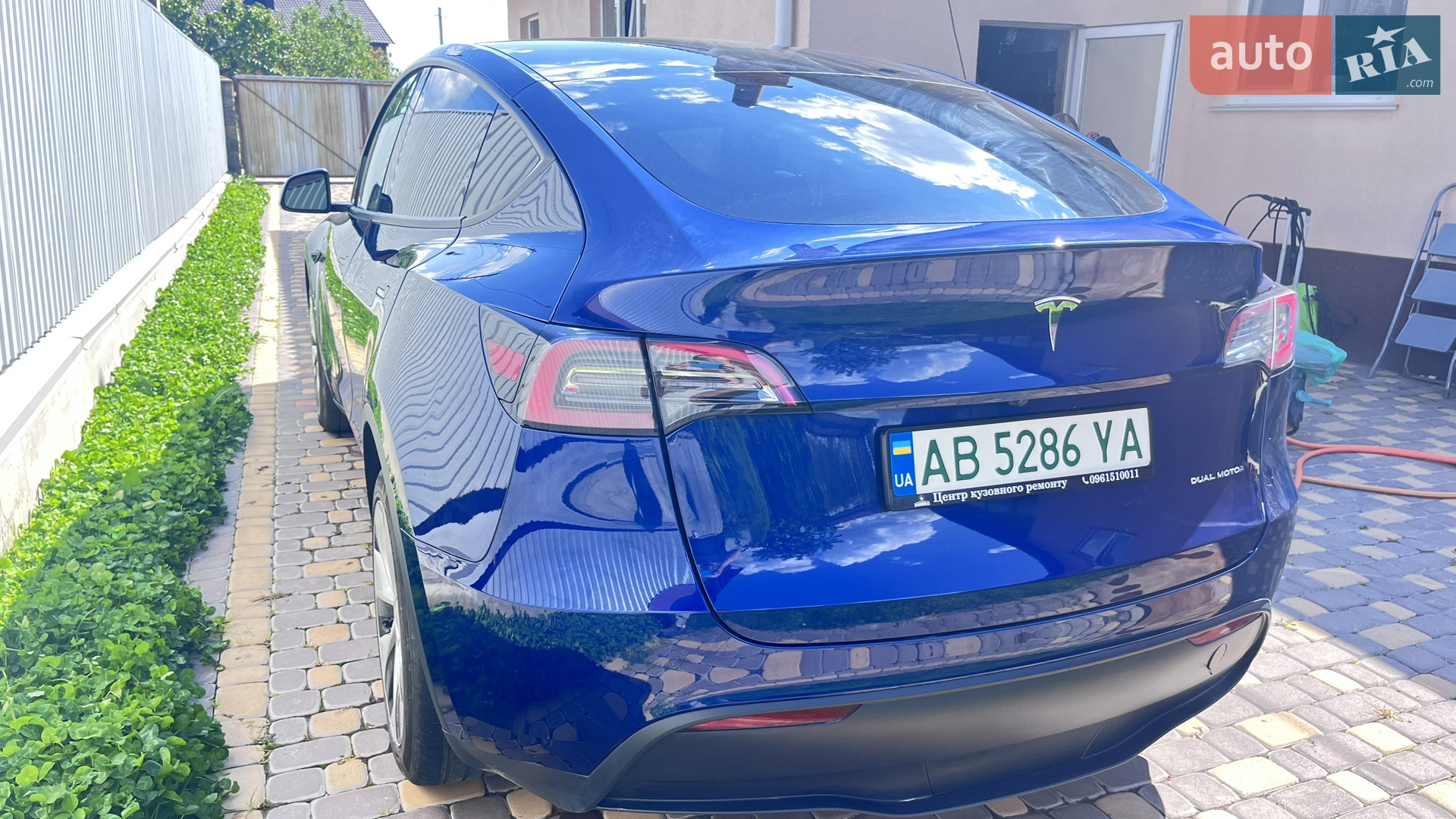 2023 Tesla Model Y - мініатюра 5