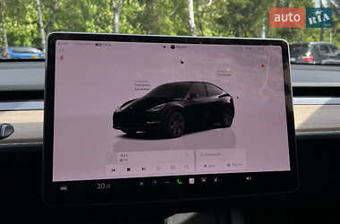Внедорожник / Кроссовер Tesla Model Y 2022 в 